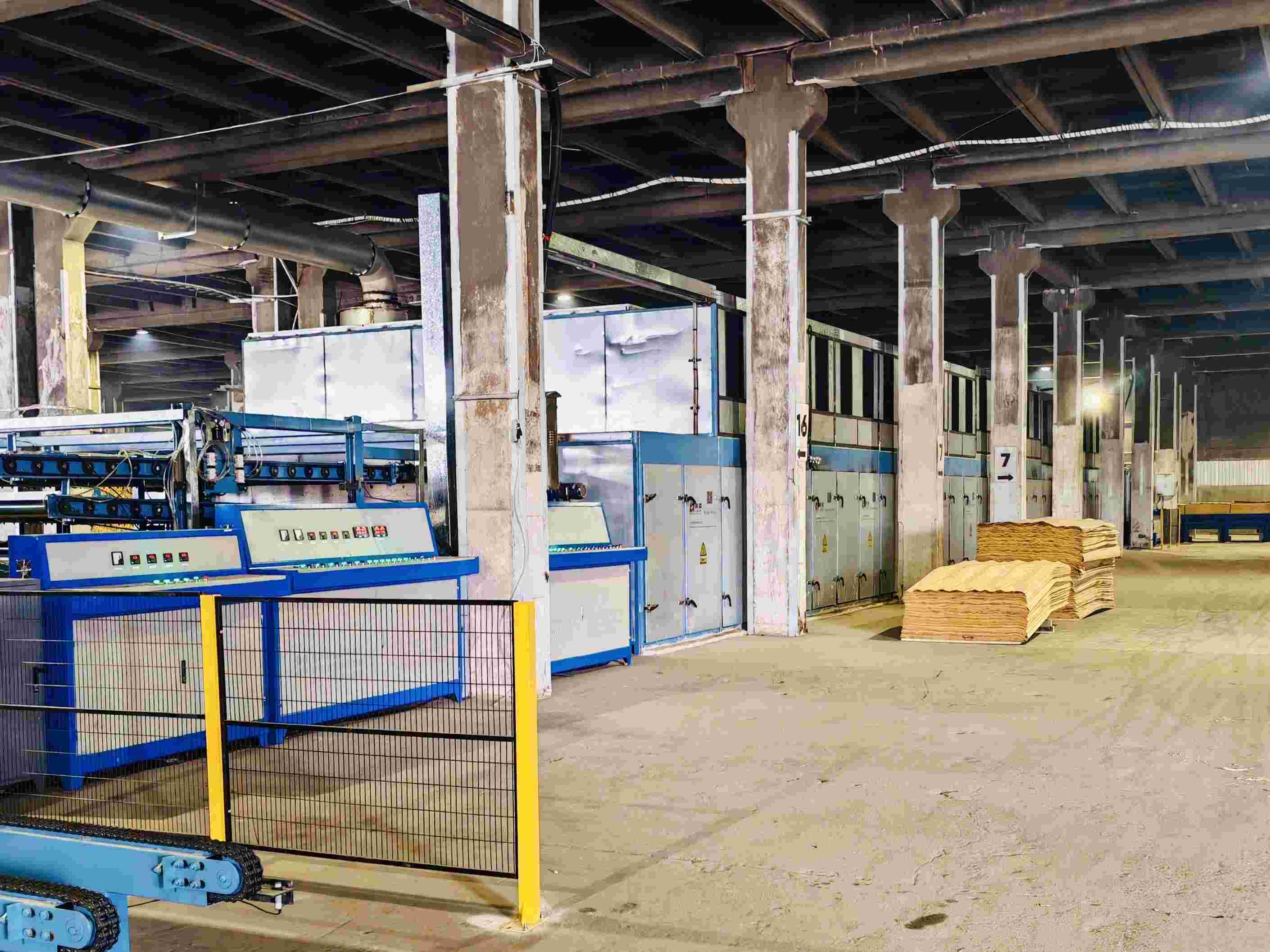 Glanz-Furniertrockner